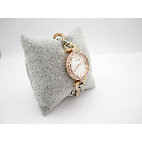 Women Akribos XXIV Crystal Quartz 27mm Analog Round Watch (G705) "New Battery" - Picture 5 of 8